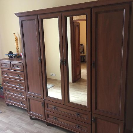 Apartman Plus Kv カルロヴィ・ヴァリ エクステリア 写真